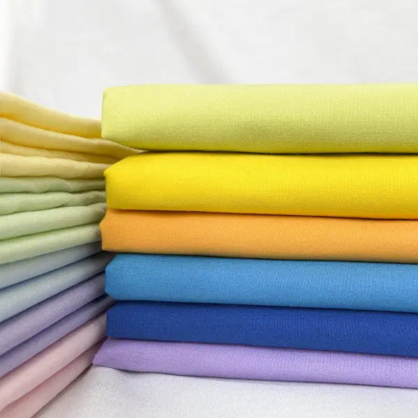 Hemdenstoff aus Polyester-Popeline