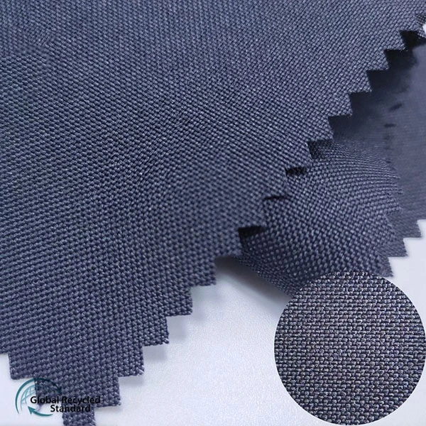 Recycelter Outdoor-Mischstoff